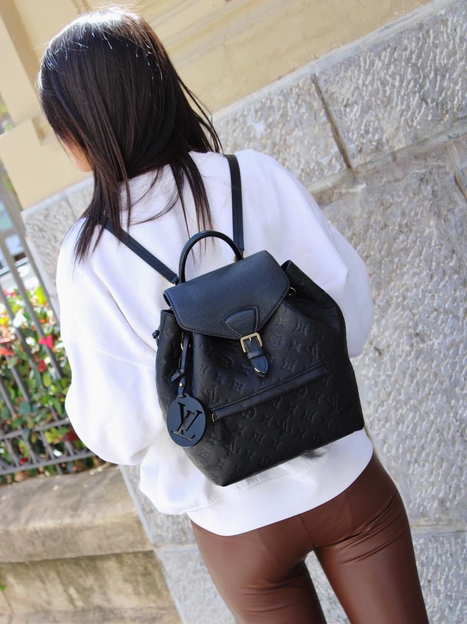 Zaino Louis Vuitton Black monogram empreinte montsorius PM thumb