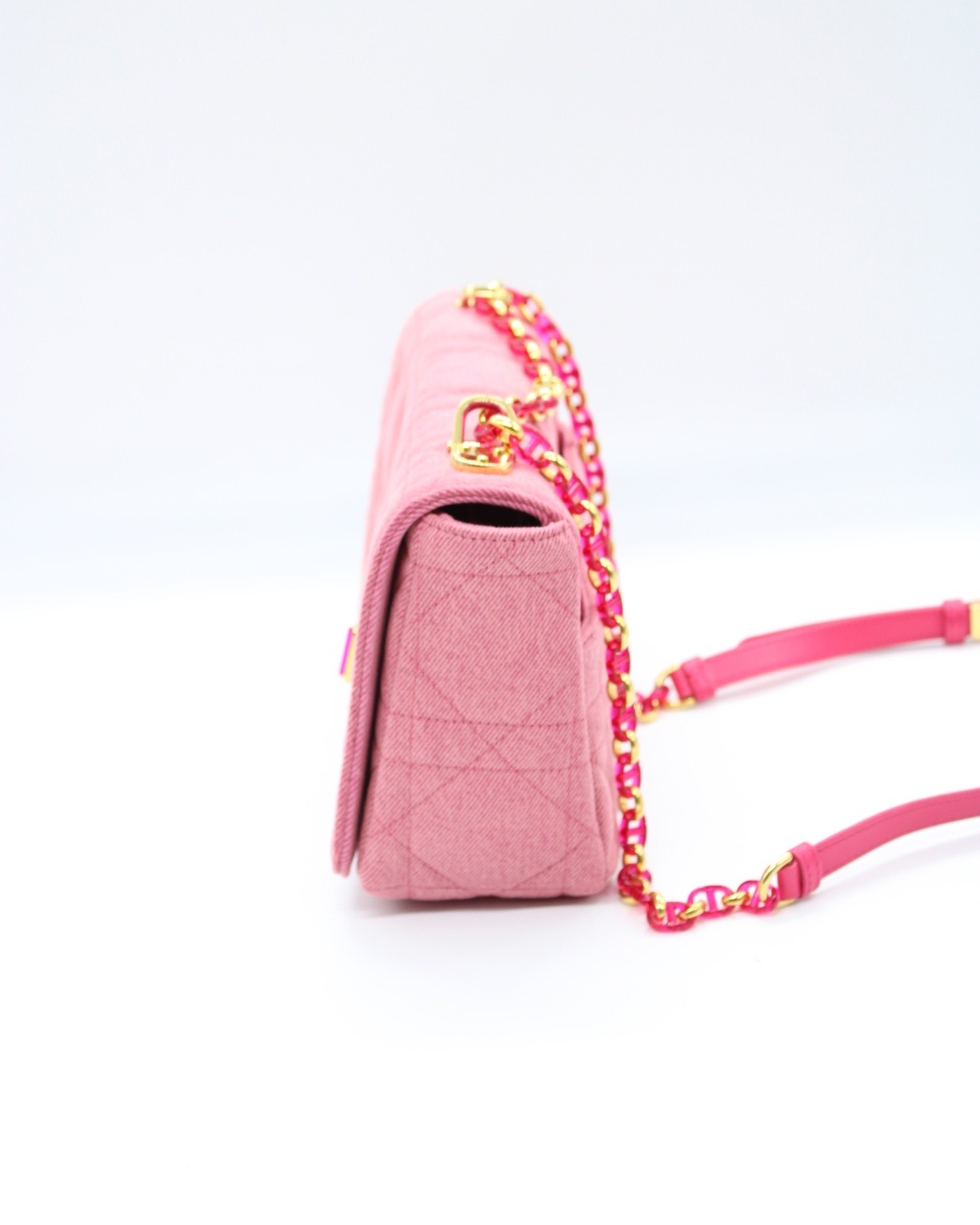 Borsa Dior Caro in denim rosa thumb