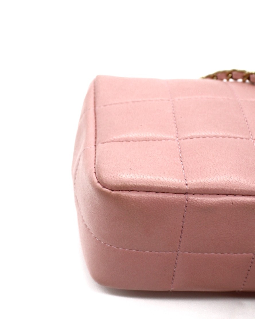 Borsa Chanel Pink Chocolate Bar Camelia thumb