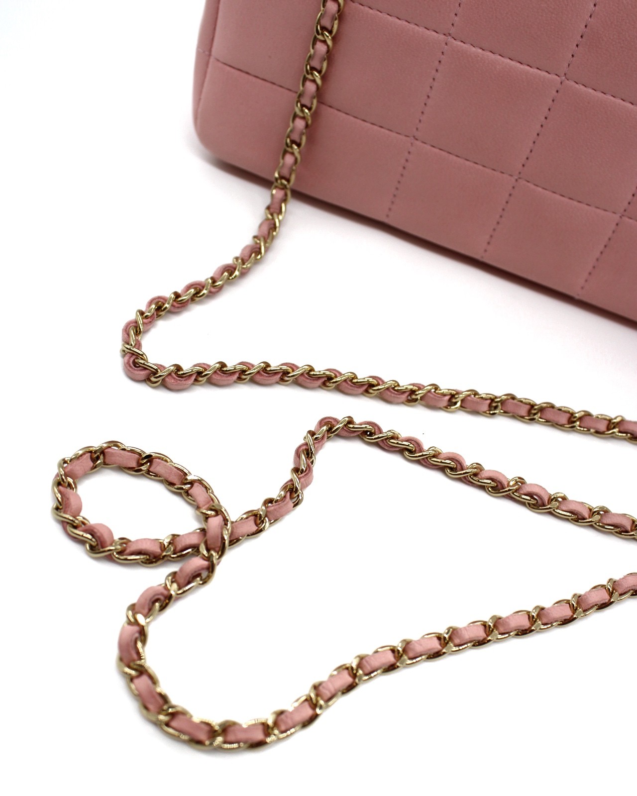 Borsa Chanel Pink Chocolate Bar Camelia thumb