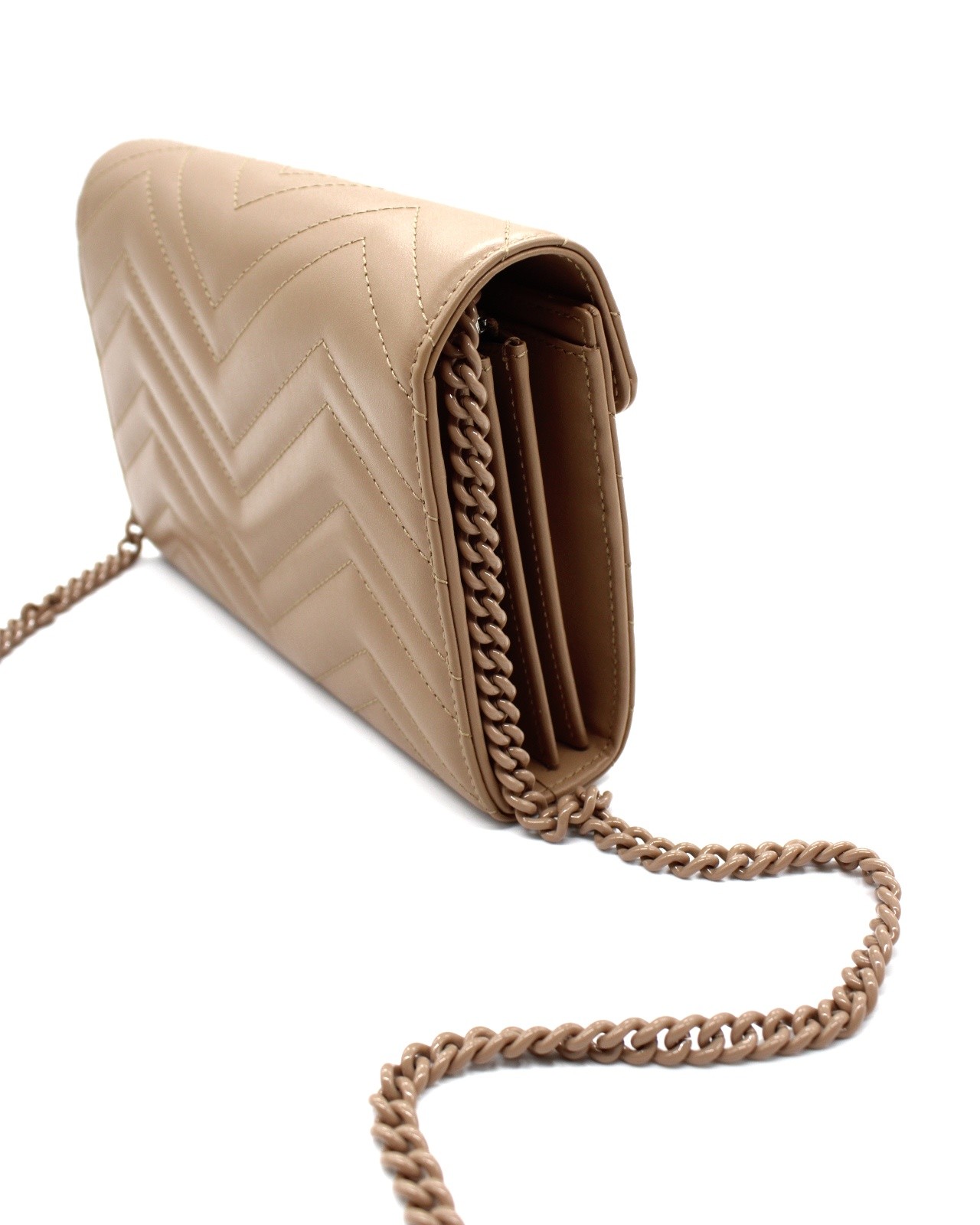 Mini borsa Gucci GG marmont in pelle matelassé thumb