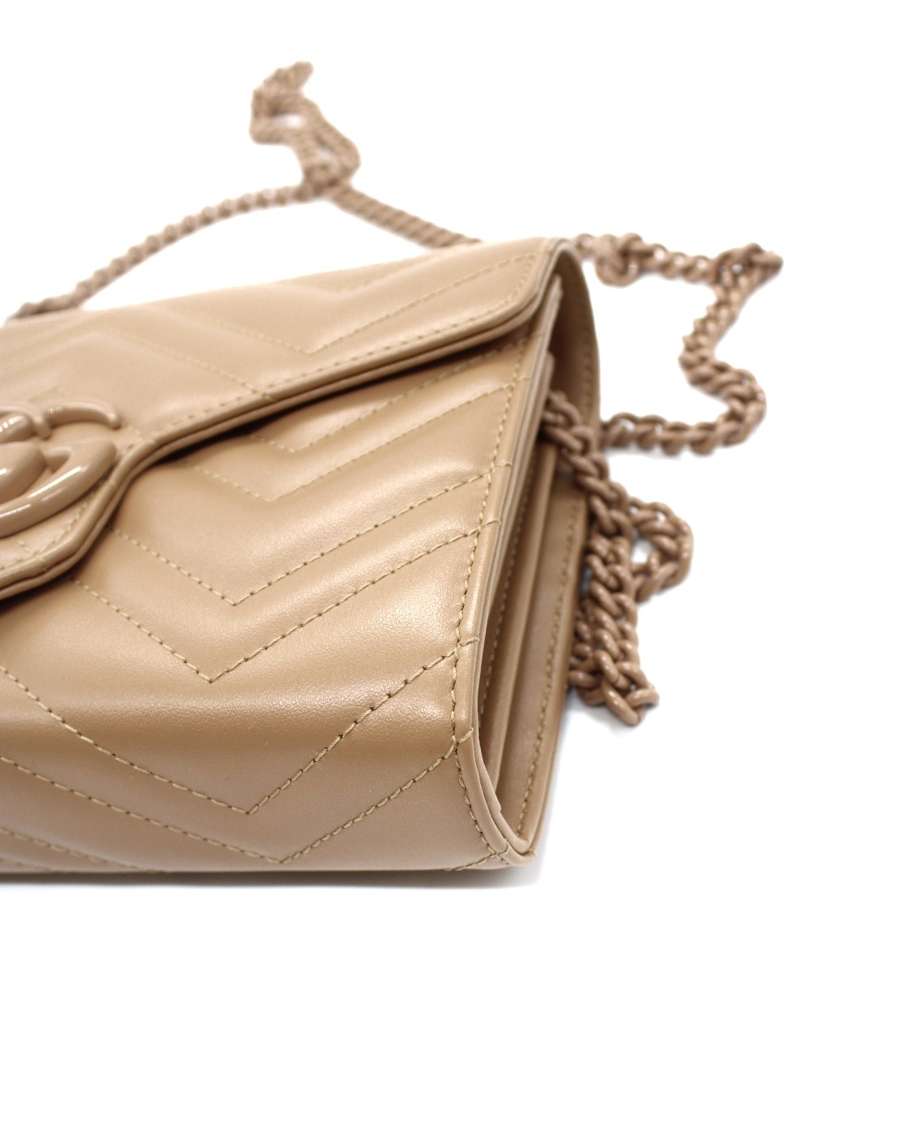 Mini borsa Gucci GG marmont in pelle matelassé thumb