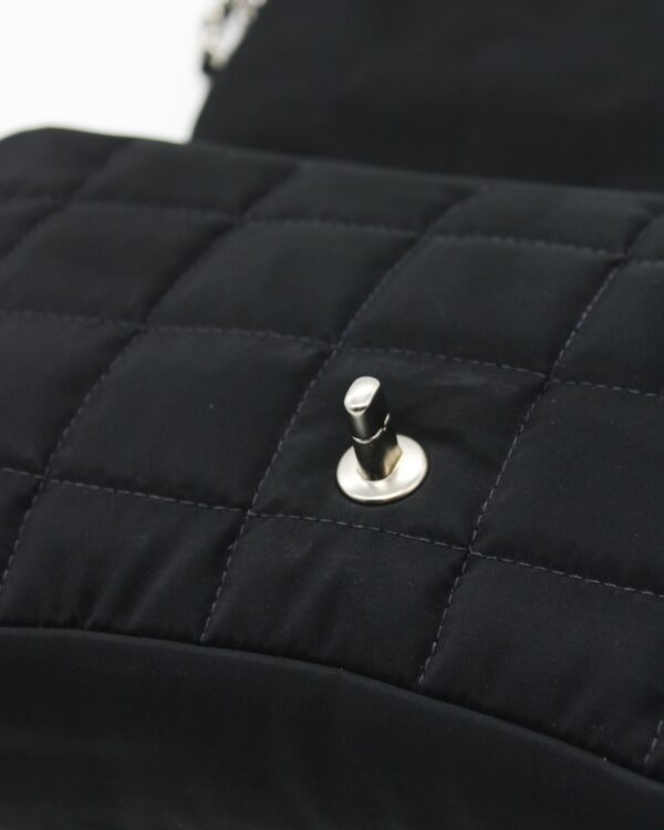 Borsa Chanel Chocolate Bar nera