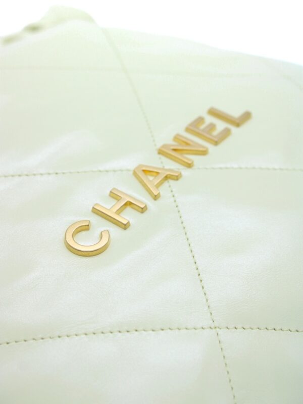 Borsa Chanel 22 piccola