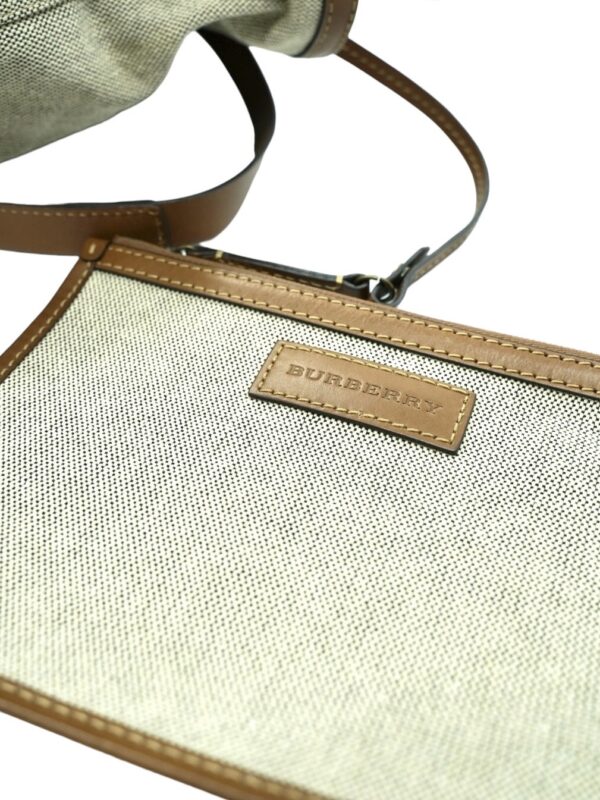 Shopper Burberry in Tela e Pelle con Pochette