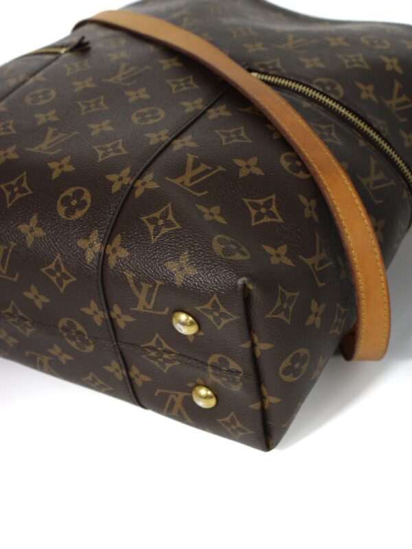 Borsa Louis Vuitton Melie in monogram
