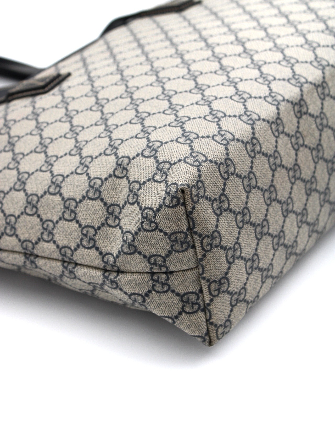 Shopper Gucci GG  in tela plastificata thumb