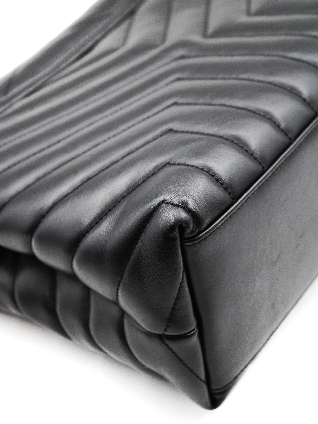 Borsa Saint Laurent Lou Lou media in pelle thumb