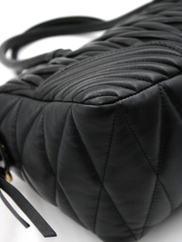 Bauletto Miu Miu con tracolla