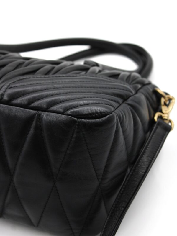 Bauletto Miu Miu con tracolla