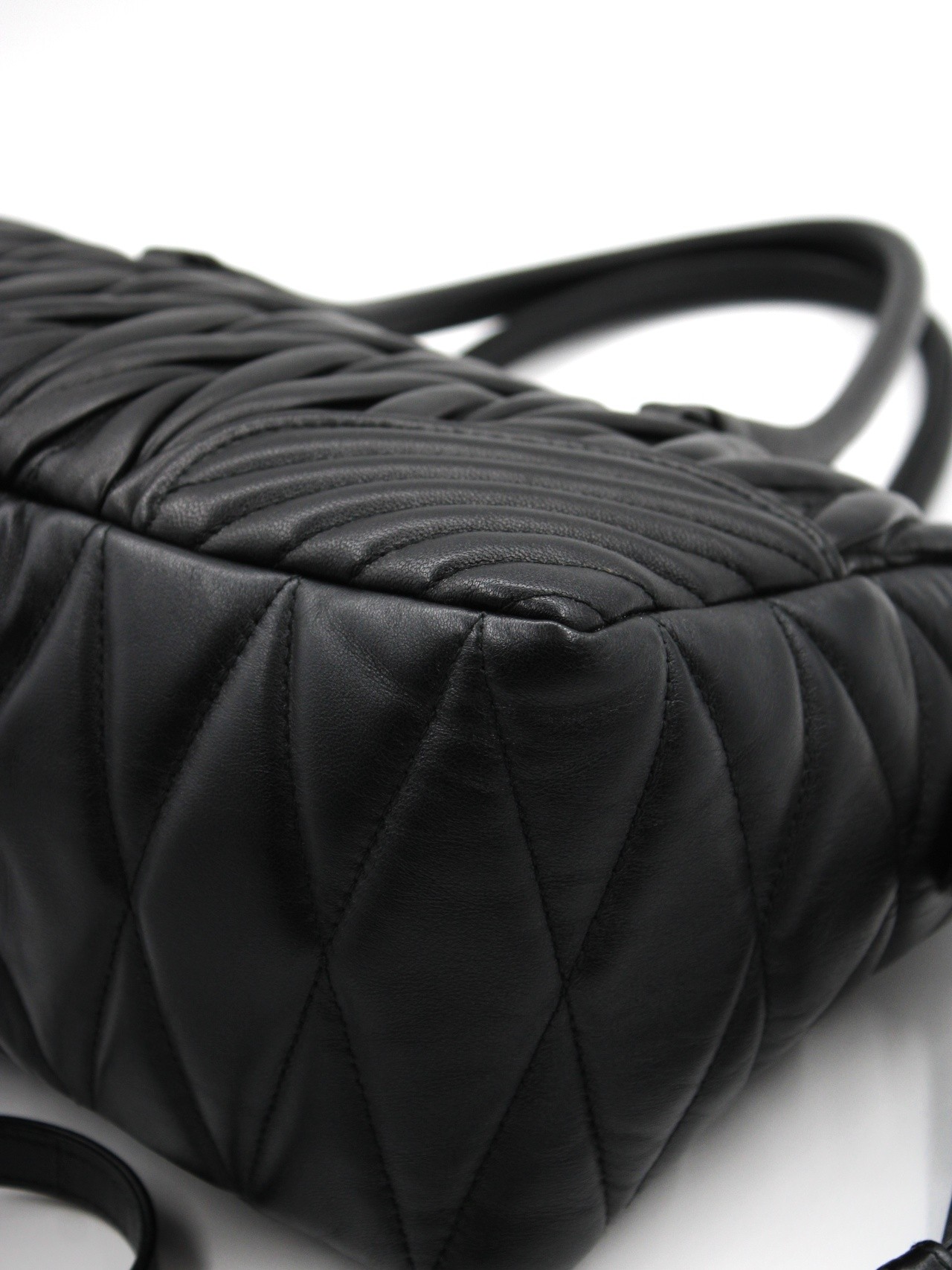 Bauletto Miu Miu con tracolla thumb