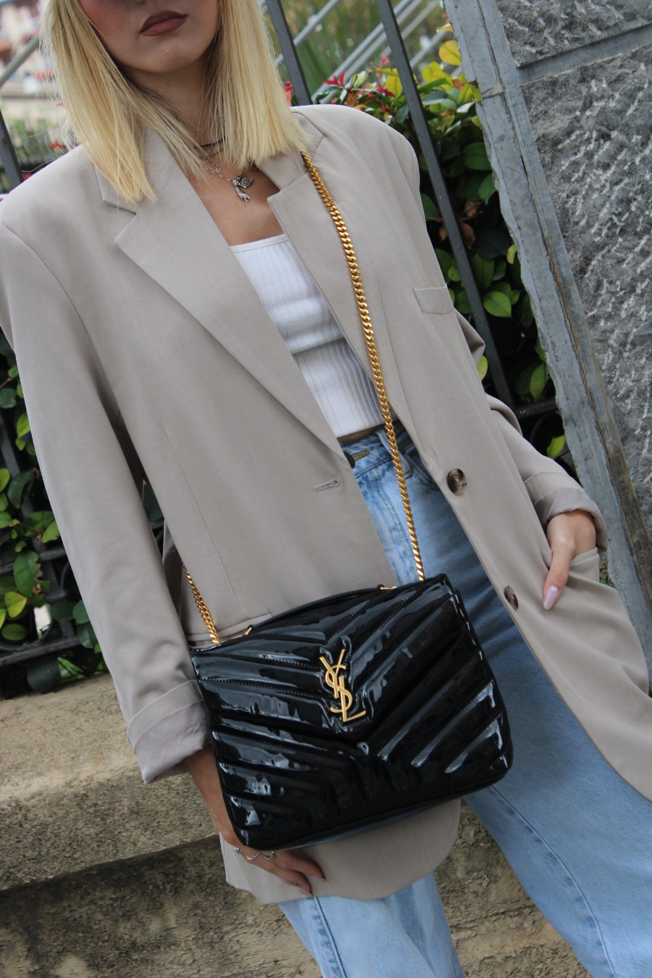 Borsa Saint Laurent Lou Lou small in pelle verniciata thumb