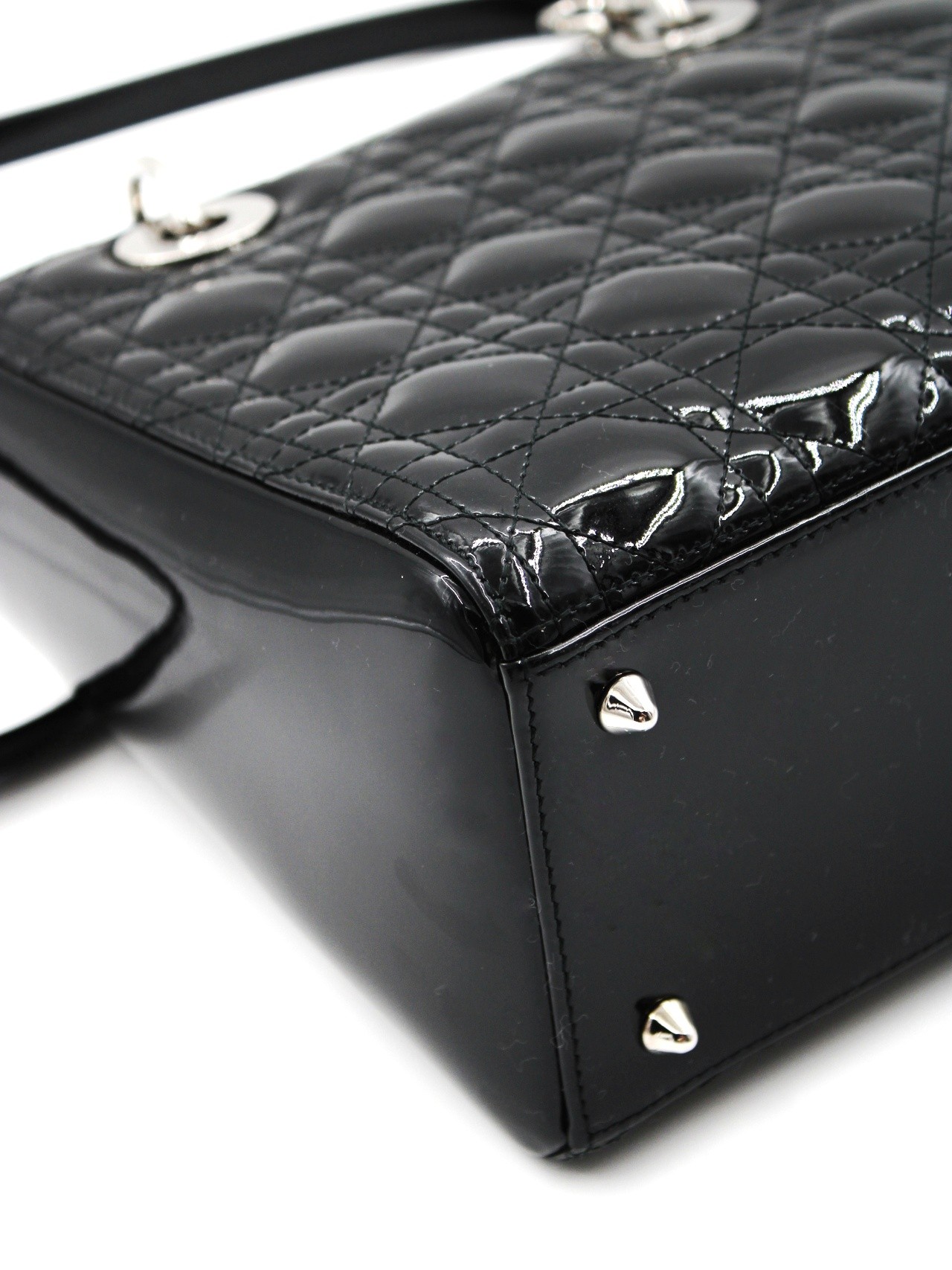 Borsa Lady Dior media in pelle verniciata thumb