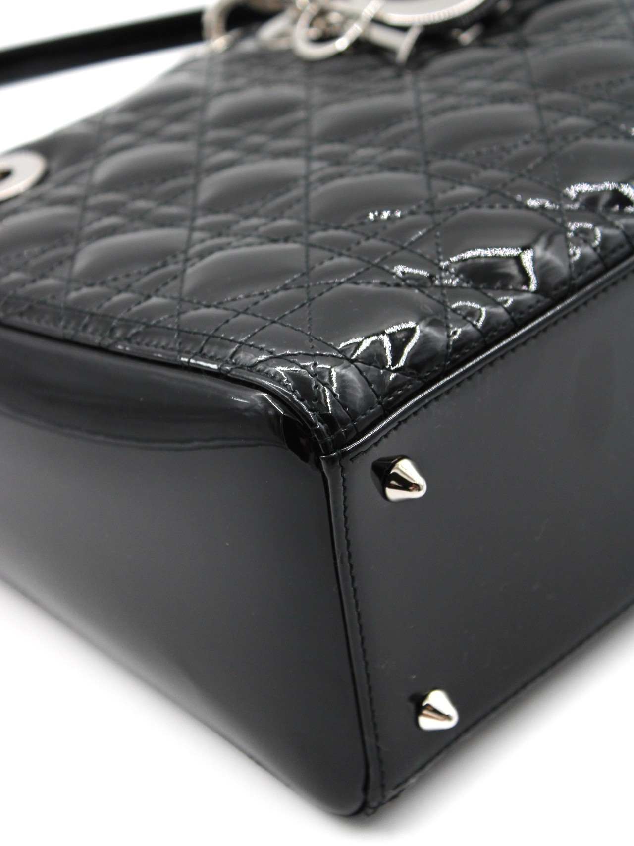 Borsa Lady Dior media in pelle verniciata thumb