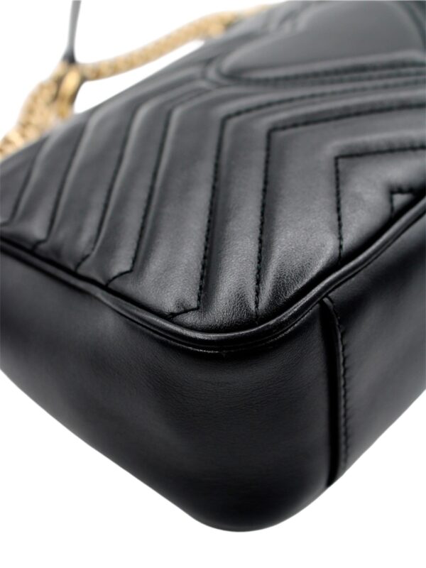 Borsa Gucci Marmont 26 in Pelle Nera