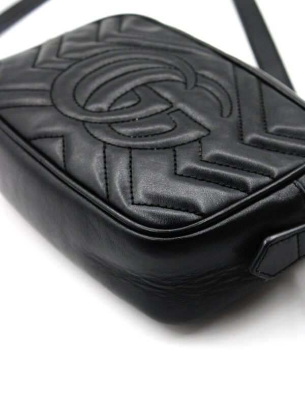 Tracolla mini Gucci Marmont in pelle nera