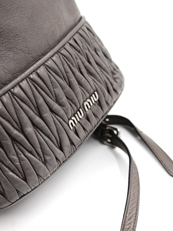 Secchiello Miu Miu in pelle