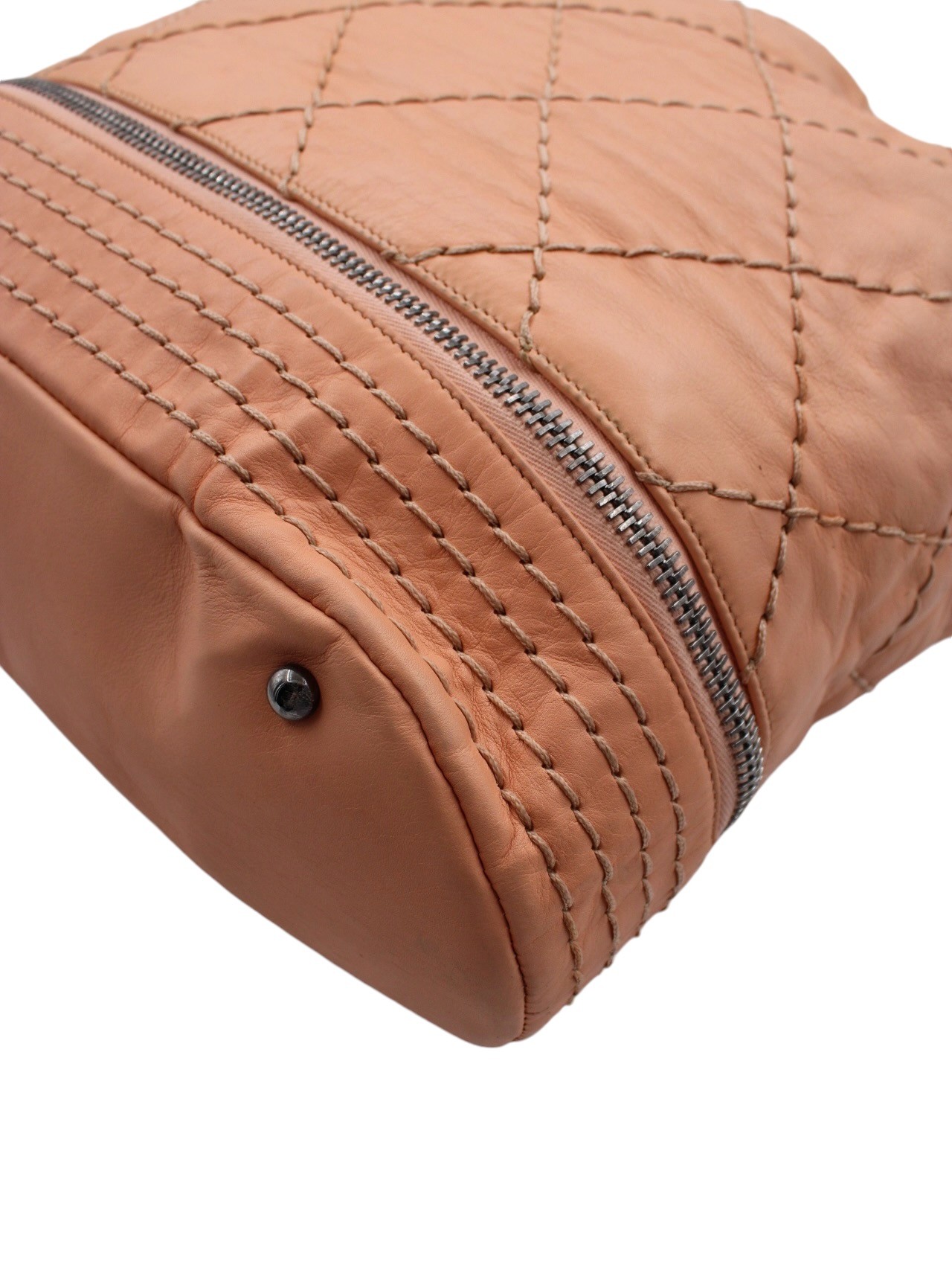Secchiello Chanel Expandable in Pelle Salmone thumb