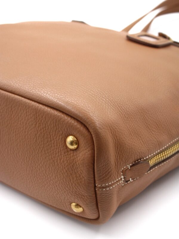 Shopper Prada in pelle martellata caramello