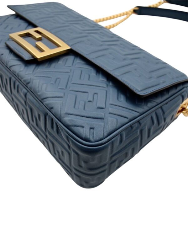 Borsa Fendi Baguette Chain Large Nappa