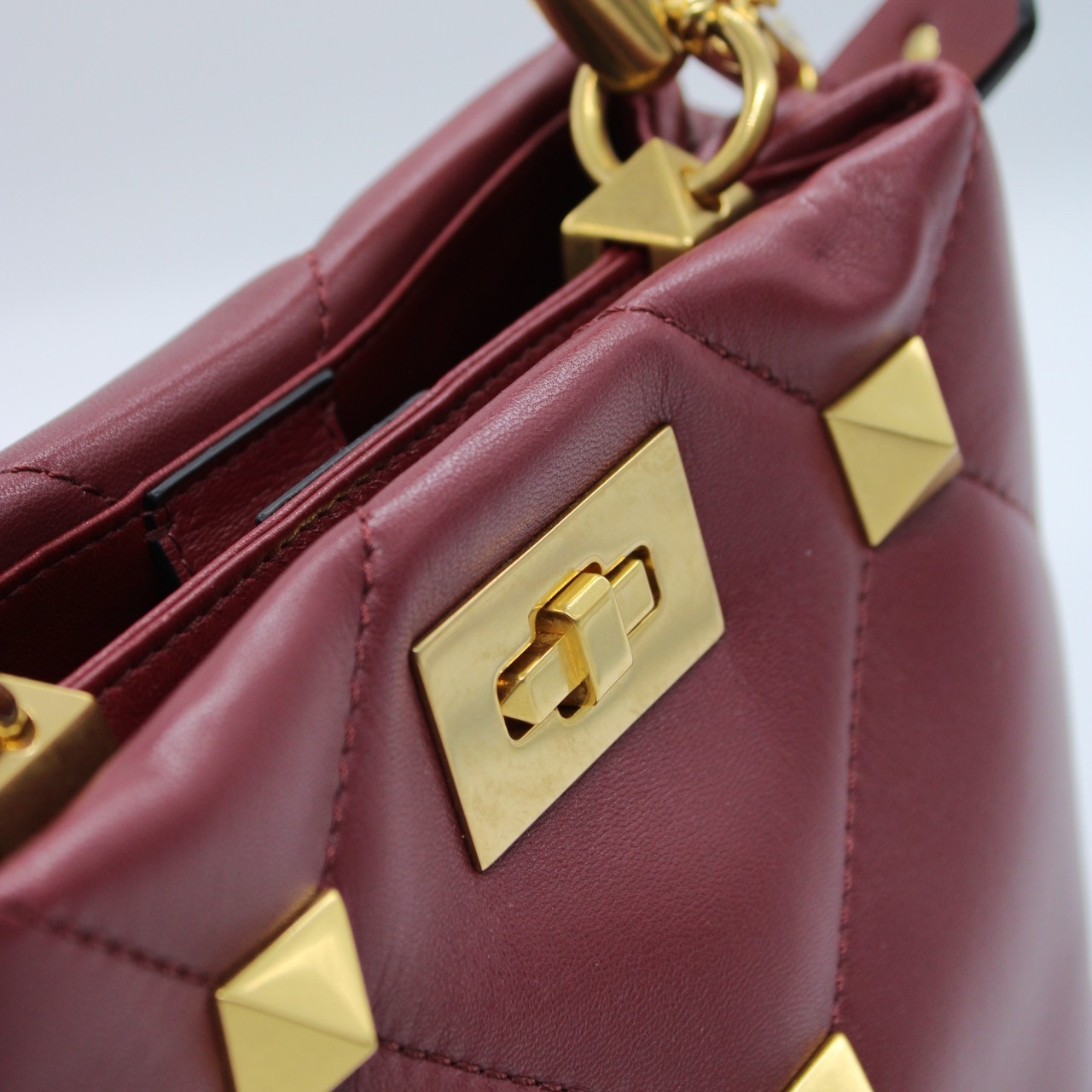 Borsa Valentino Tote Roman stud bordeaux thumb