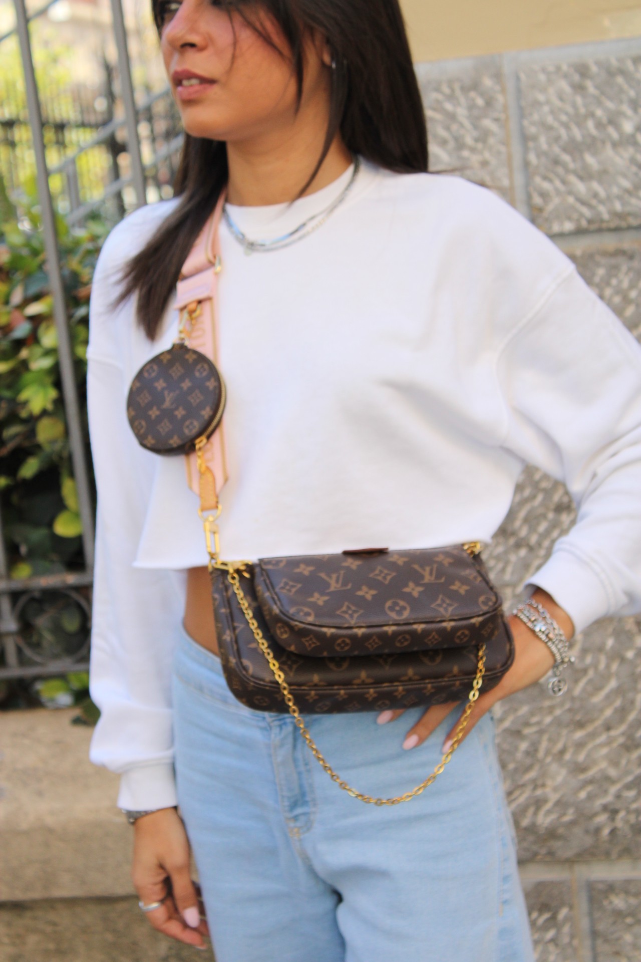 Louis Vuitton Multi Pochette thumb
