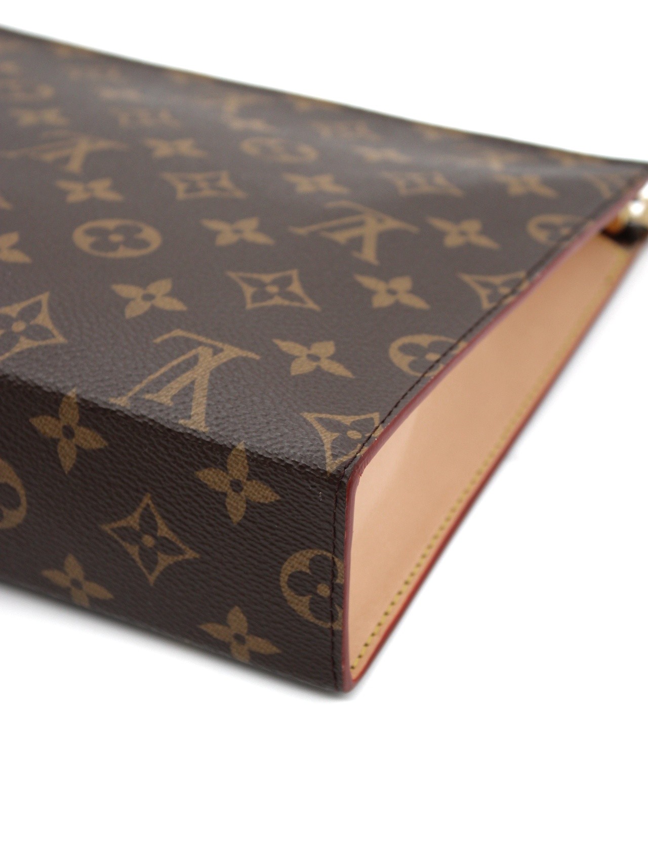 Louis Vuitton Trouse Toilette in monogram thumb
