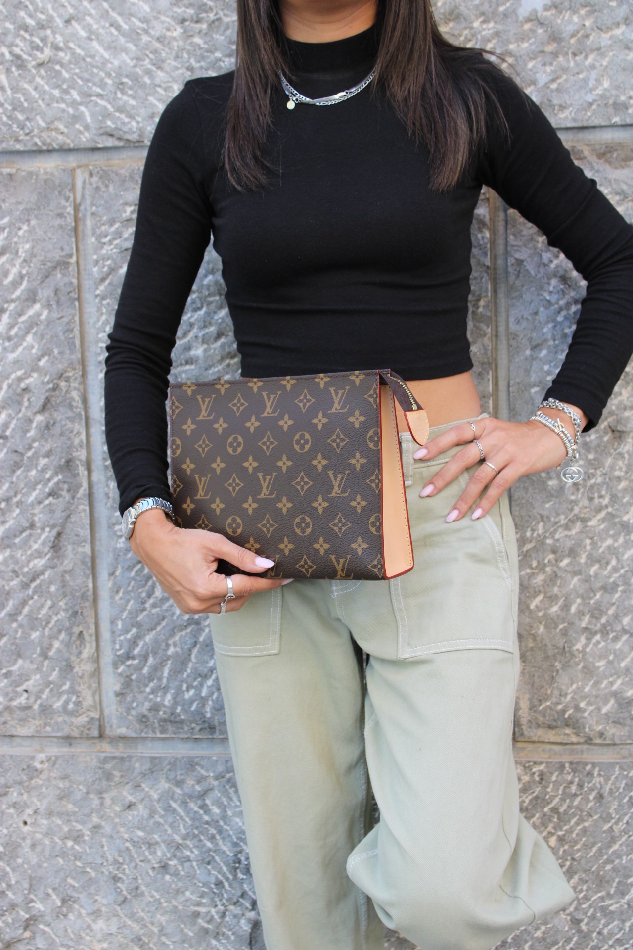 Louis Vuitton Trouse Toilette in monogram thumb