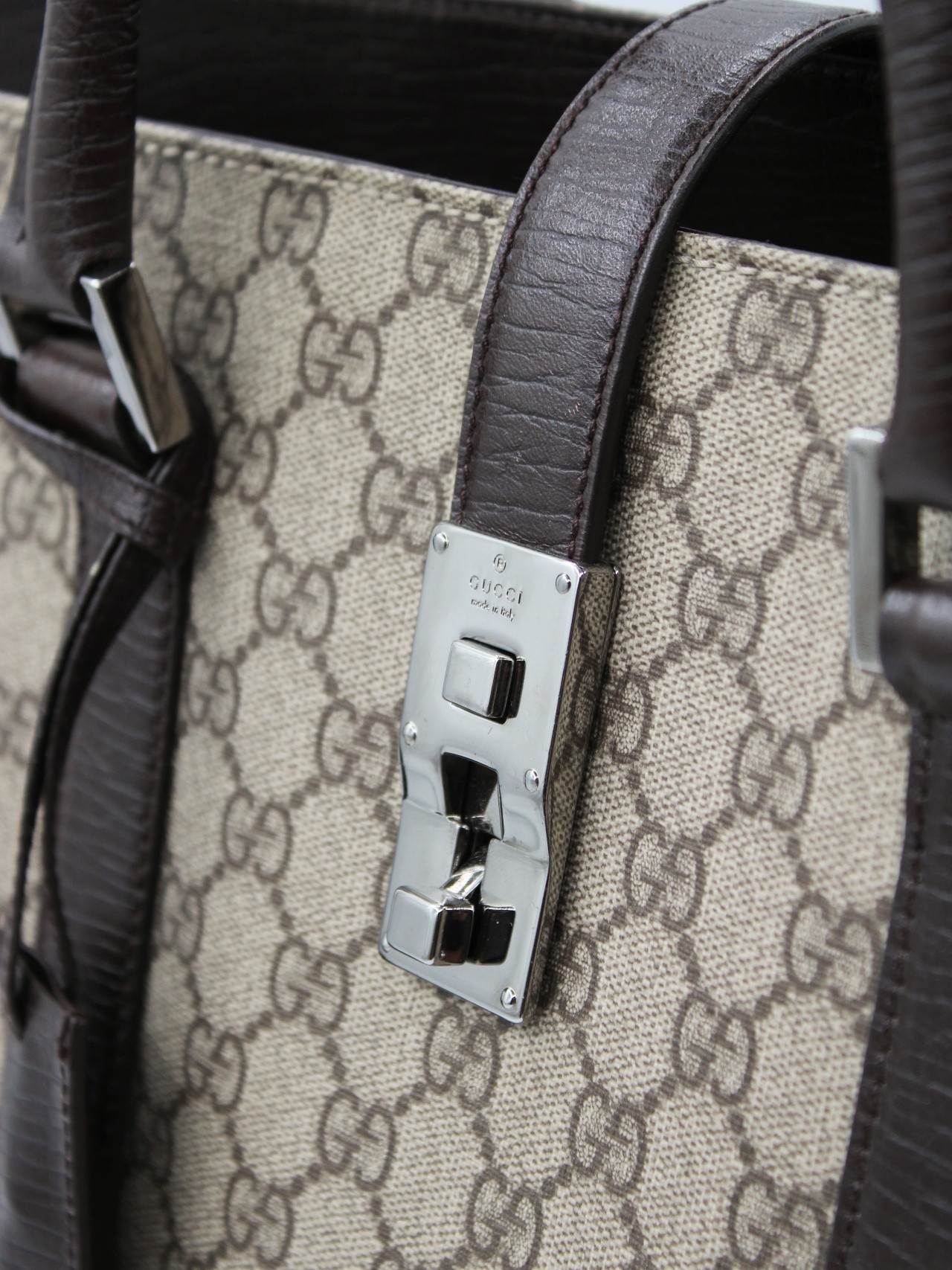 Borsa Gucci GG supreme thumb