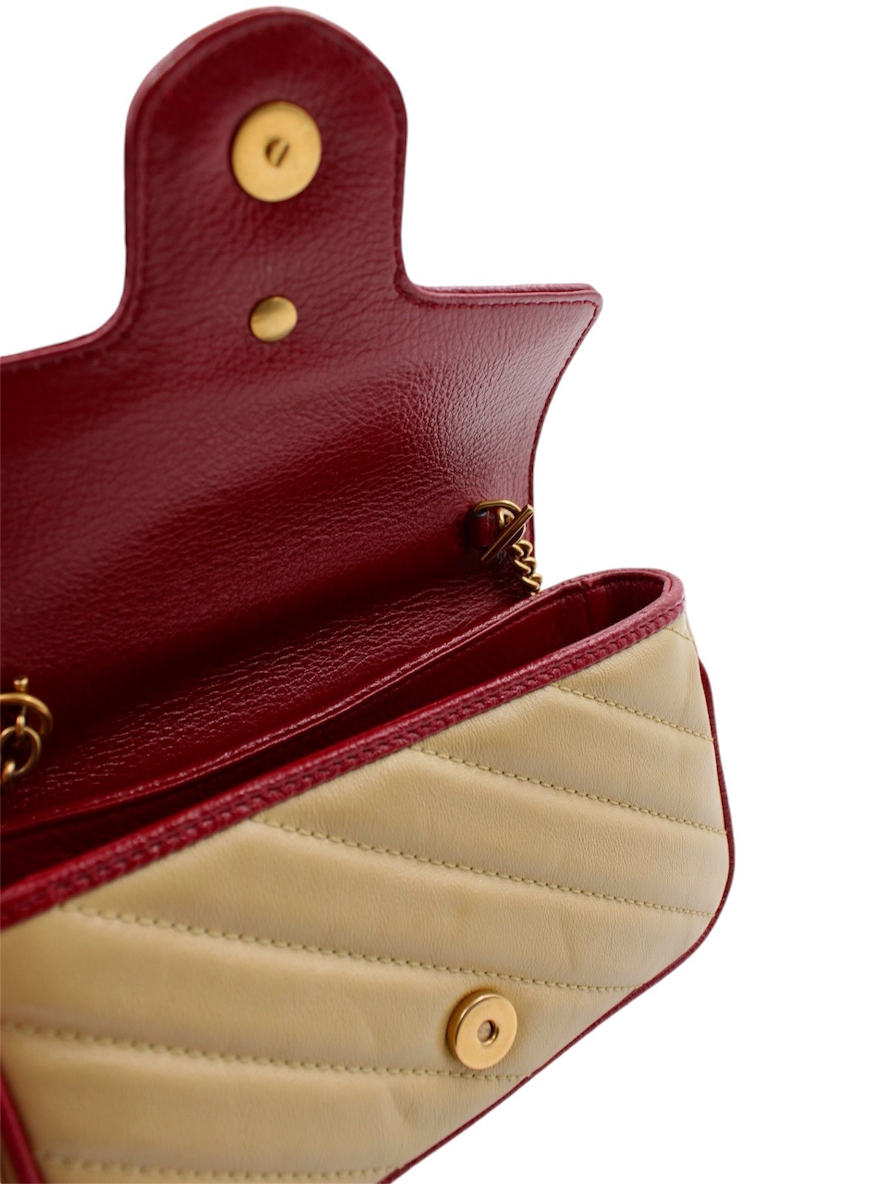 Borsa Gucci Mini GG Marmont Chevron thumb