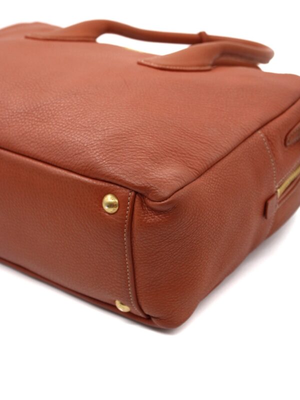 Bauletto Prada in pelle martellata