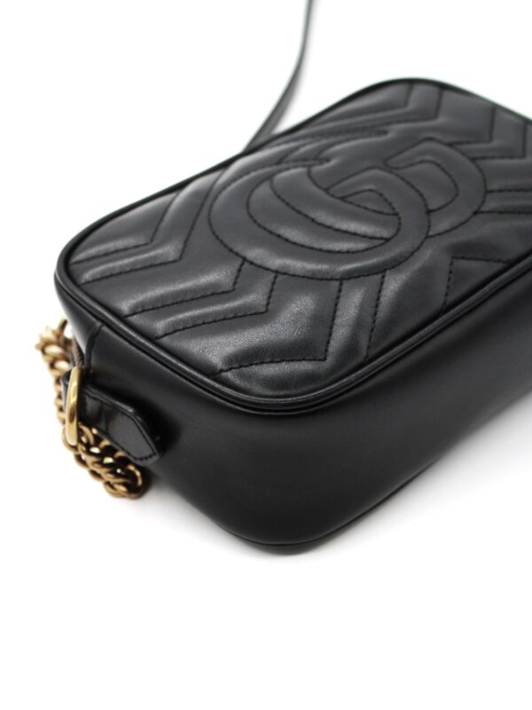 Borsa Gucci Mini Marmont in pelle nera