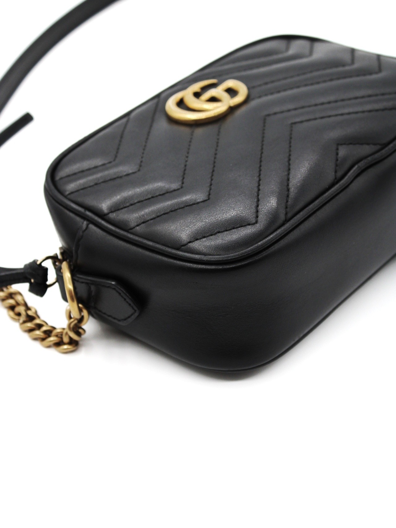 Borsa Gucci Mini Marmont in pelle nera thumb