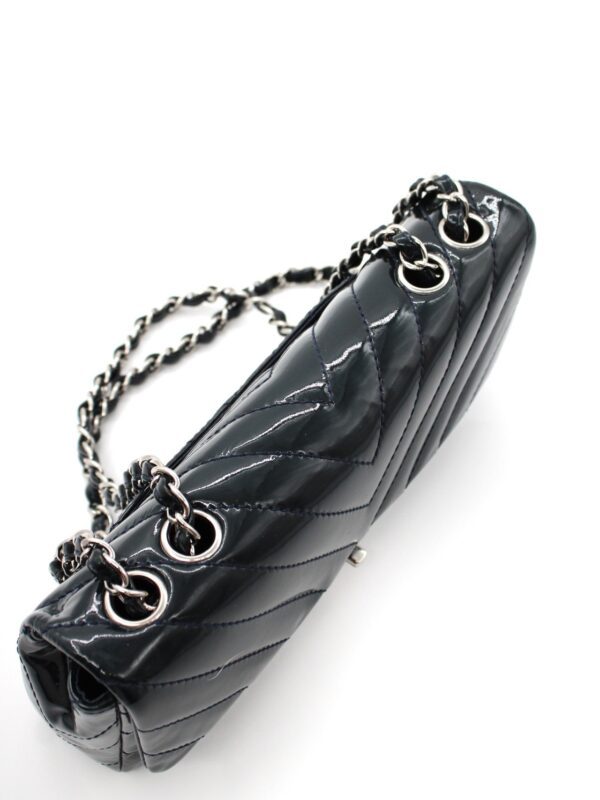 Borsa Chanel Patent Chevron East West
