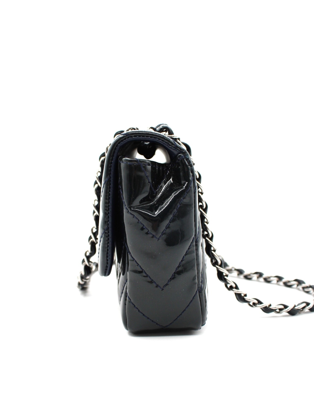 Borsa Chanel Patent Chevron East West thumb