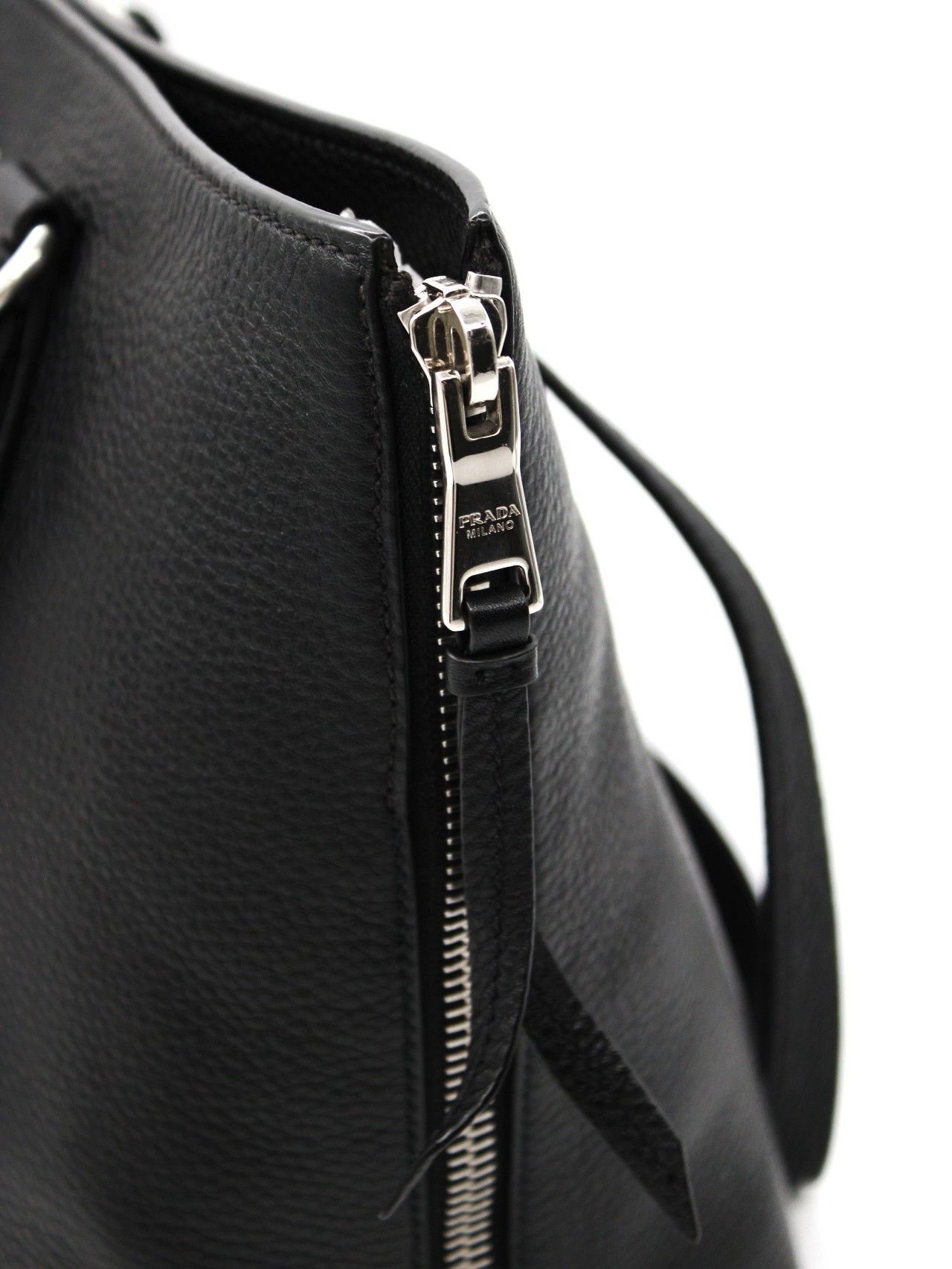 Borsa Prada con zip laterale thumb