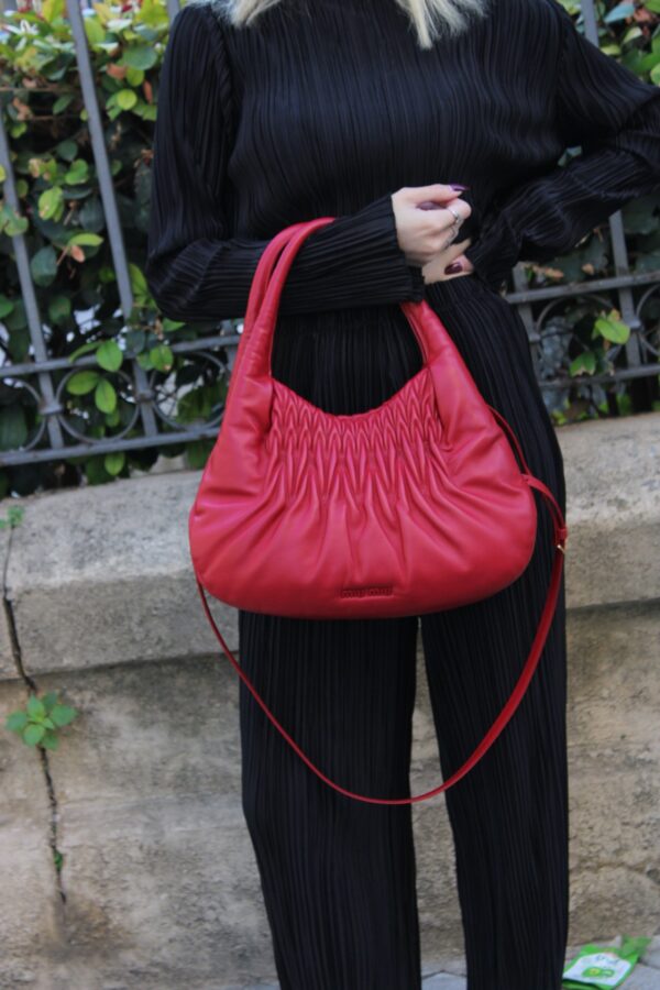 Borsa Miu Miu Hobo in pelle rossa