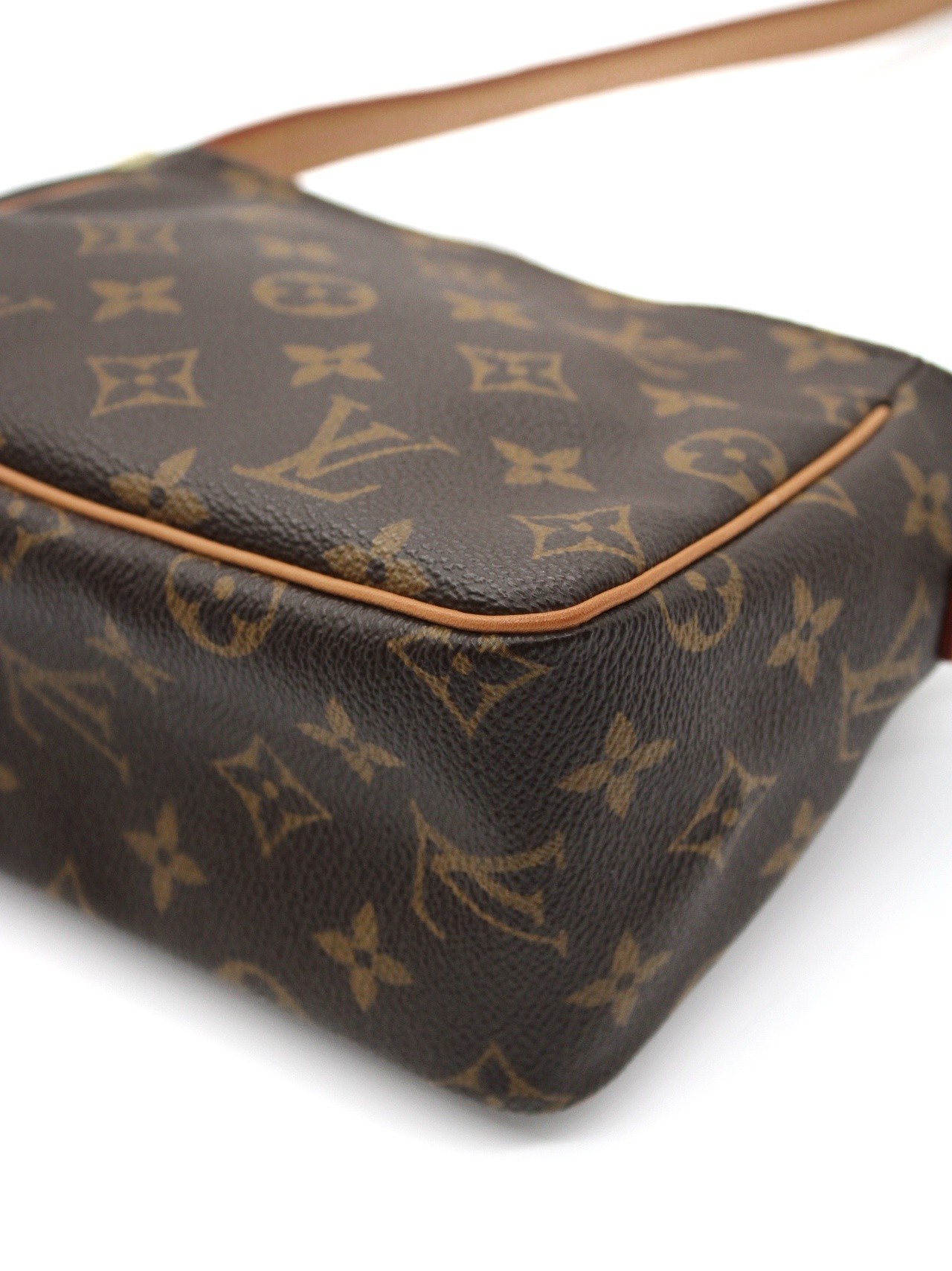 Borsa Louis Vuitton Viva Cité PM monogram thumb
