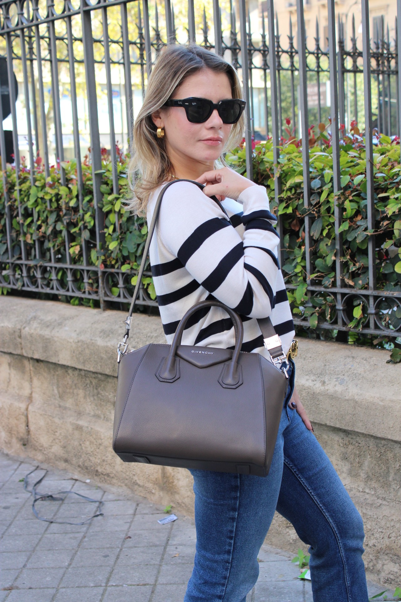 Borsa Givenchy Antigona misura piccola thumb