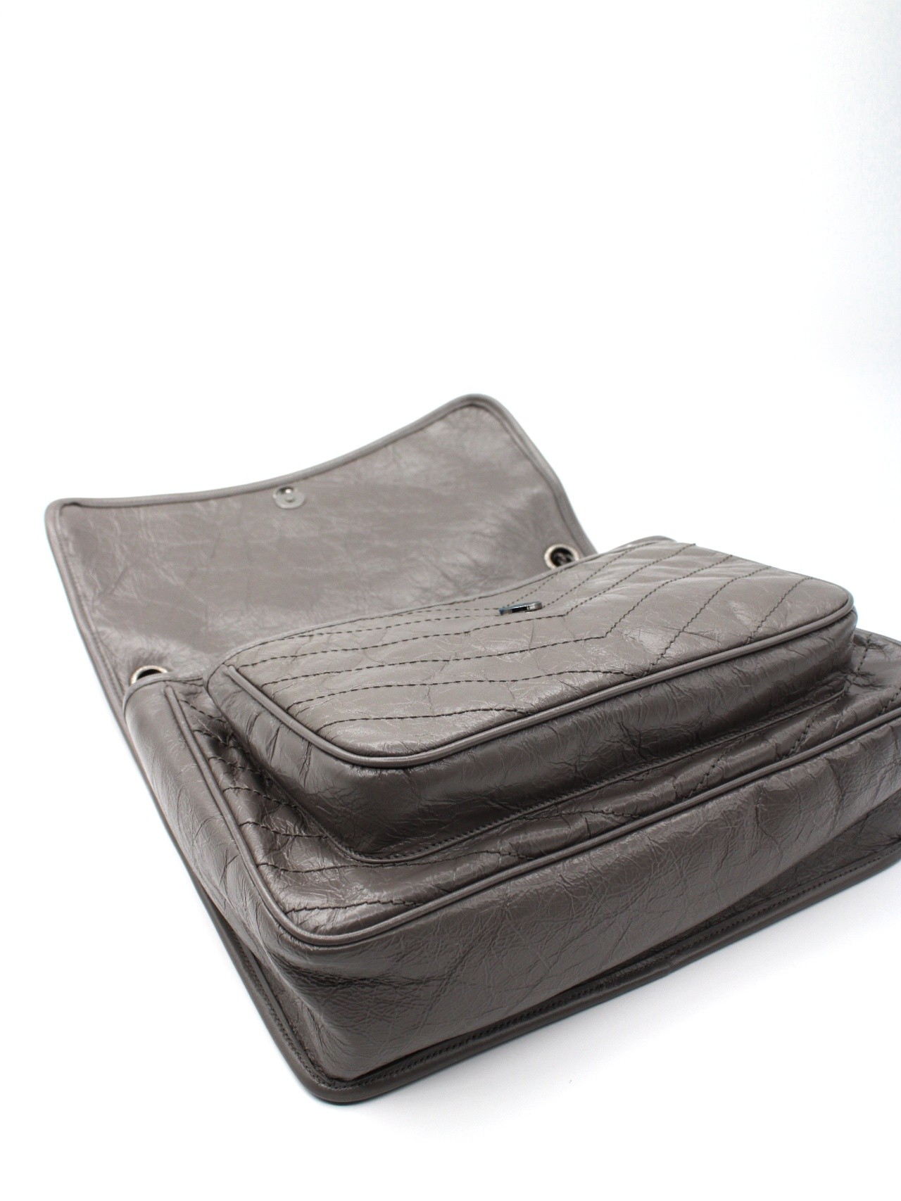 Saint Laurent Borsa Niki large in pelle thumb