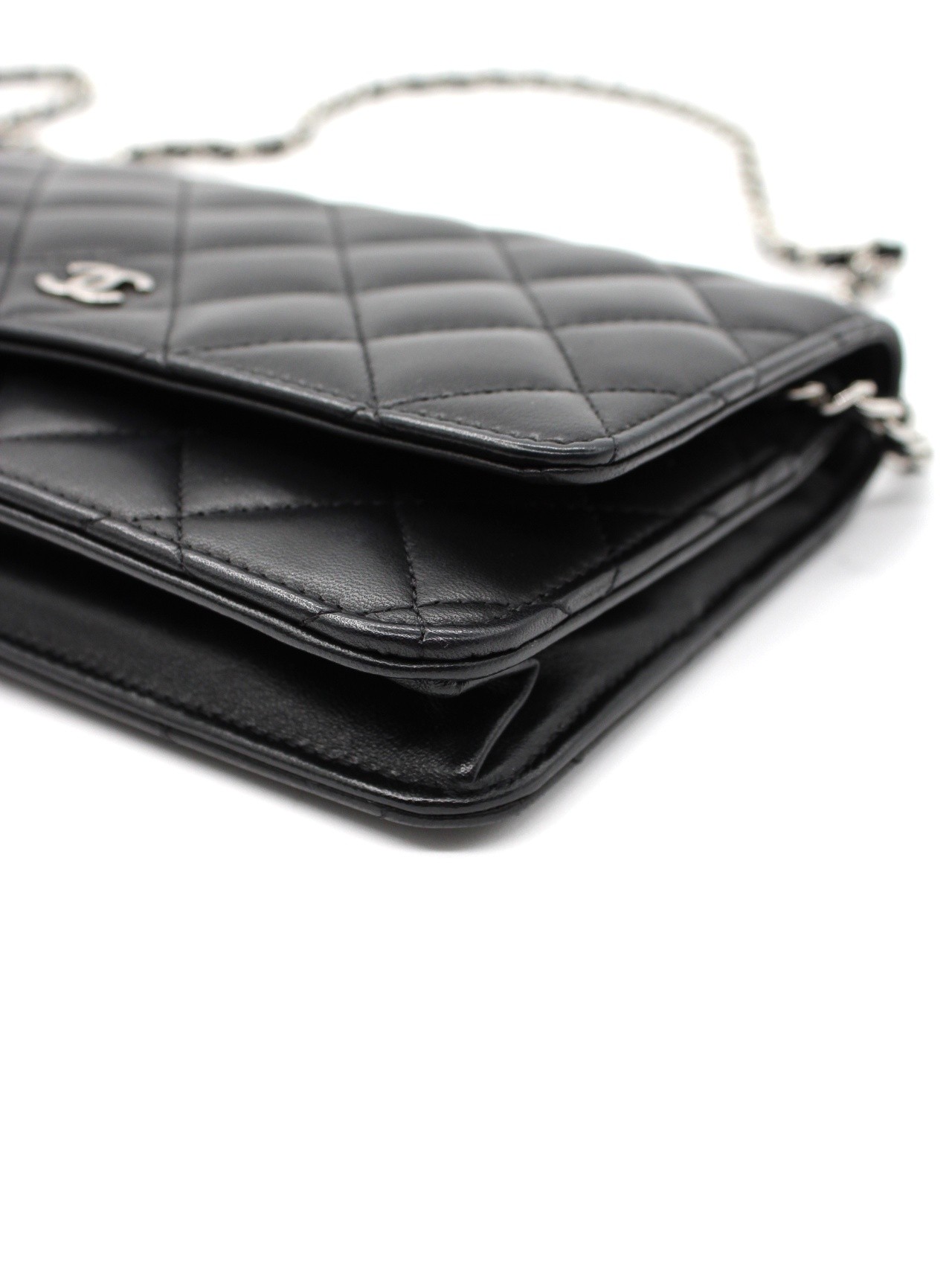 Borsa Chanel Woc in pelle nera thumb