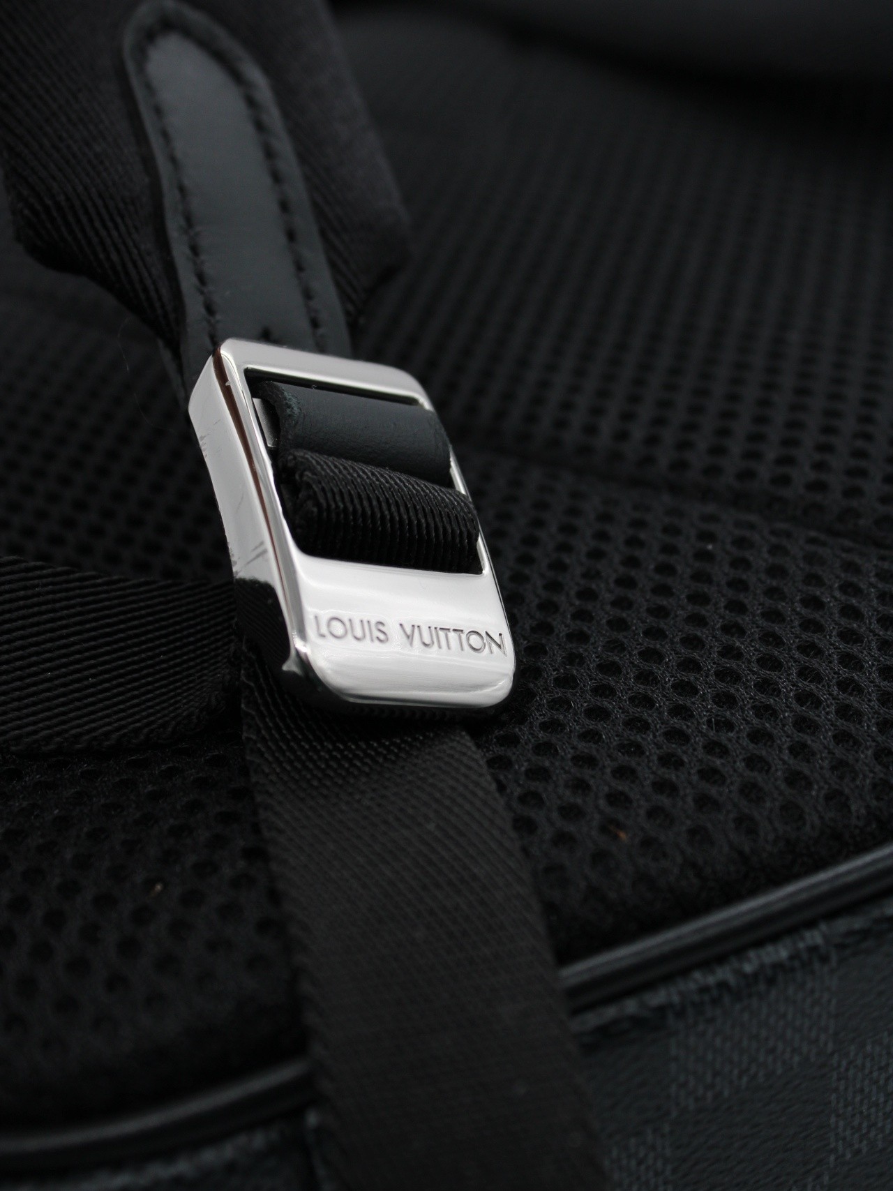 Zaino Louis Vuitton Michael Damier Graphite thumb