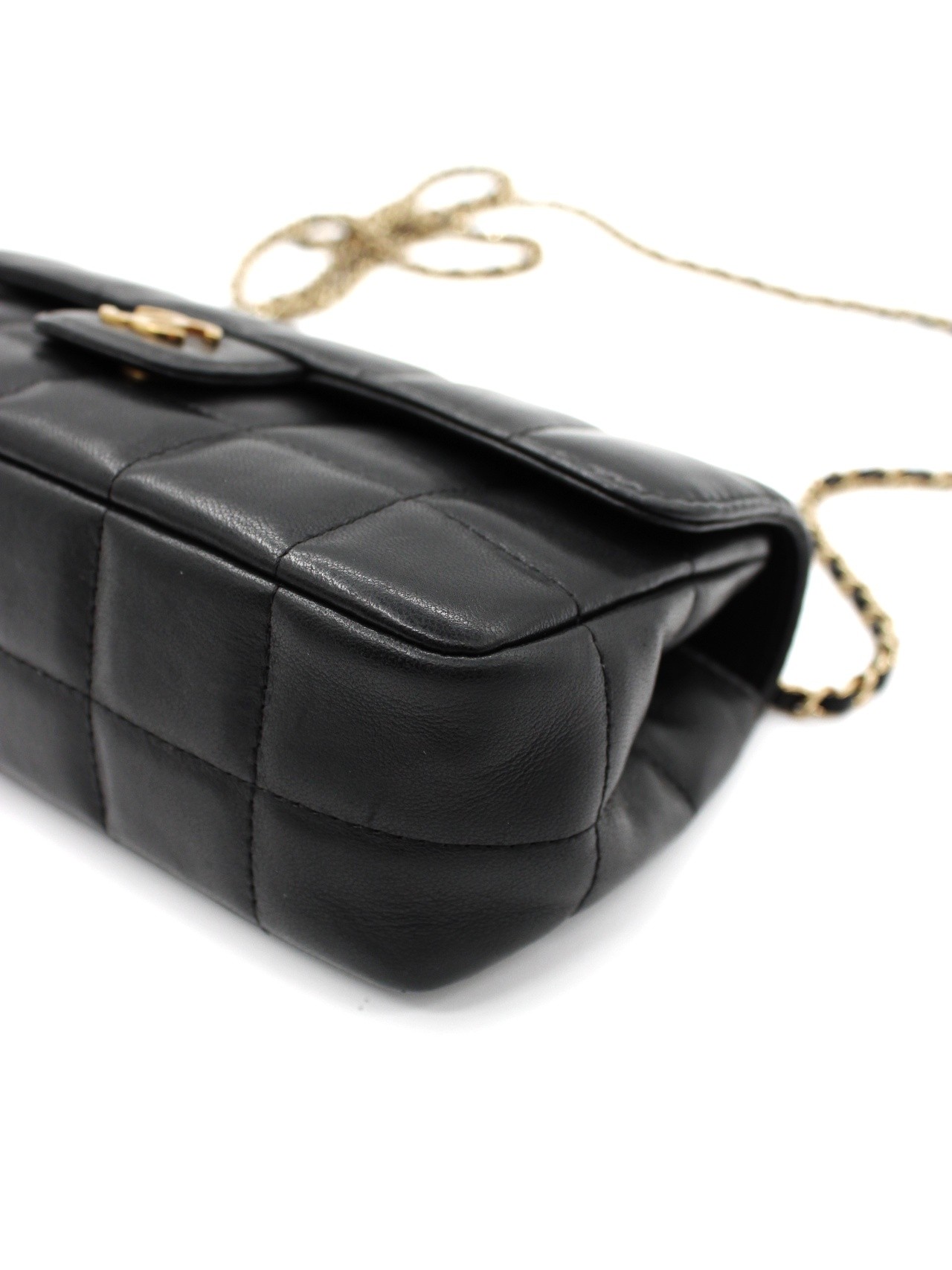 Tracolla Chanel Chocolat Bar pelle nera thumb