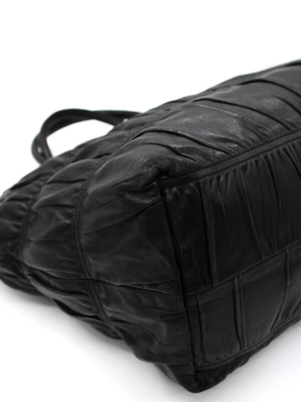 Borsa Prada in Nappa Gaufre