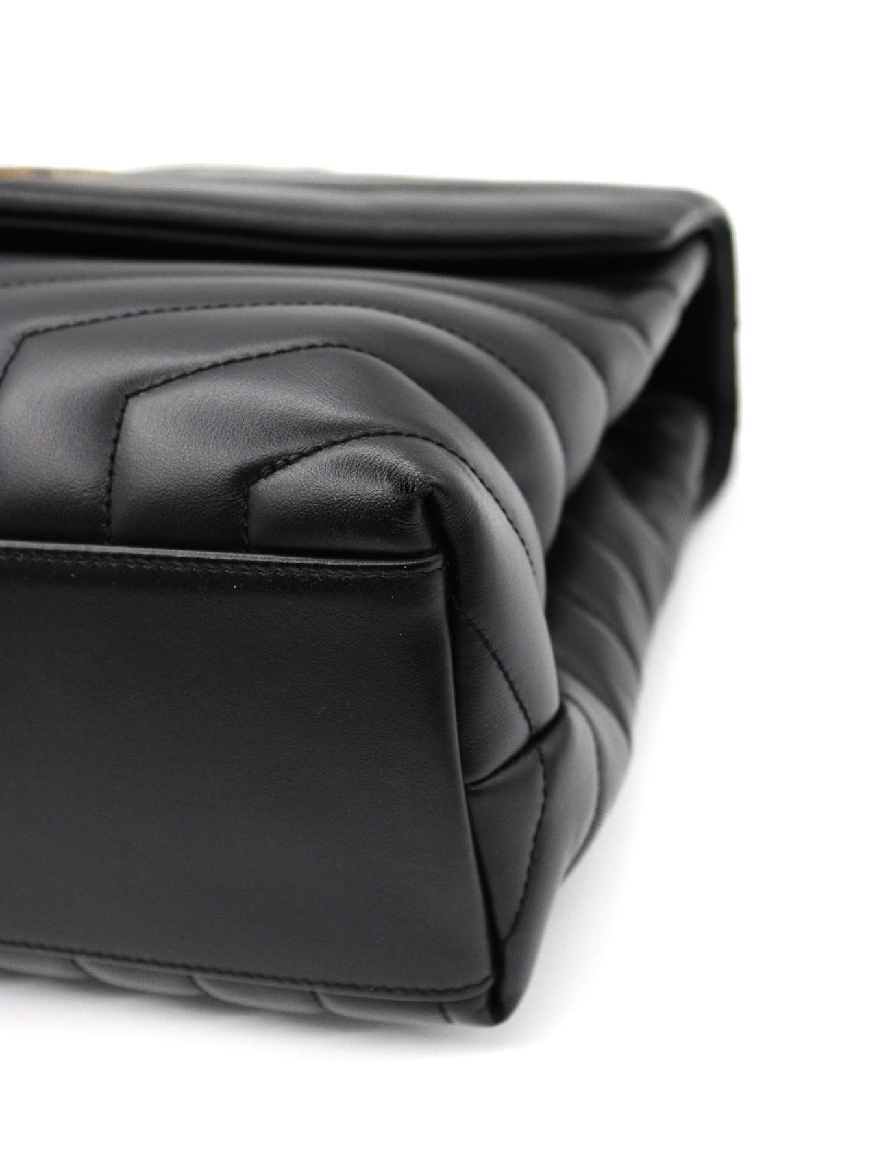 Borsa Saint Laurent LouLou media in pelle nera thumb