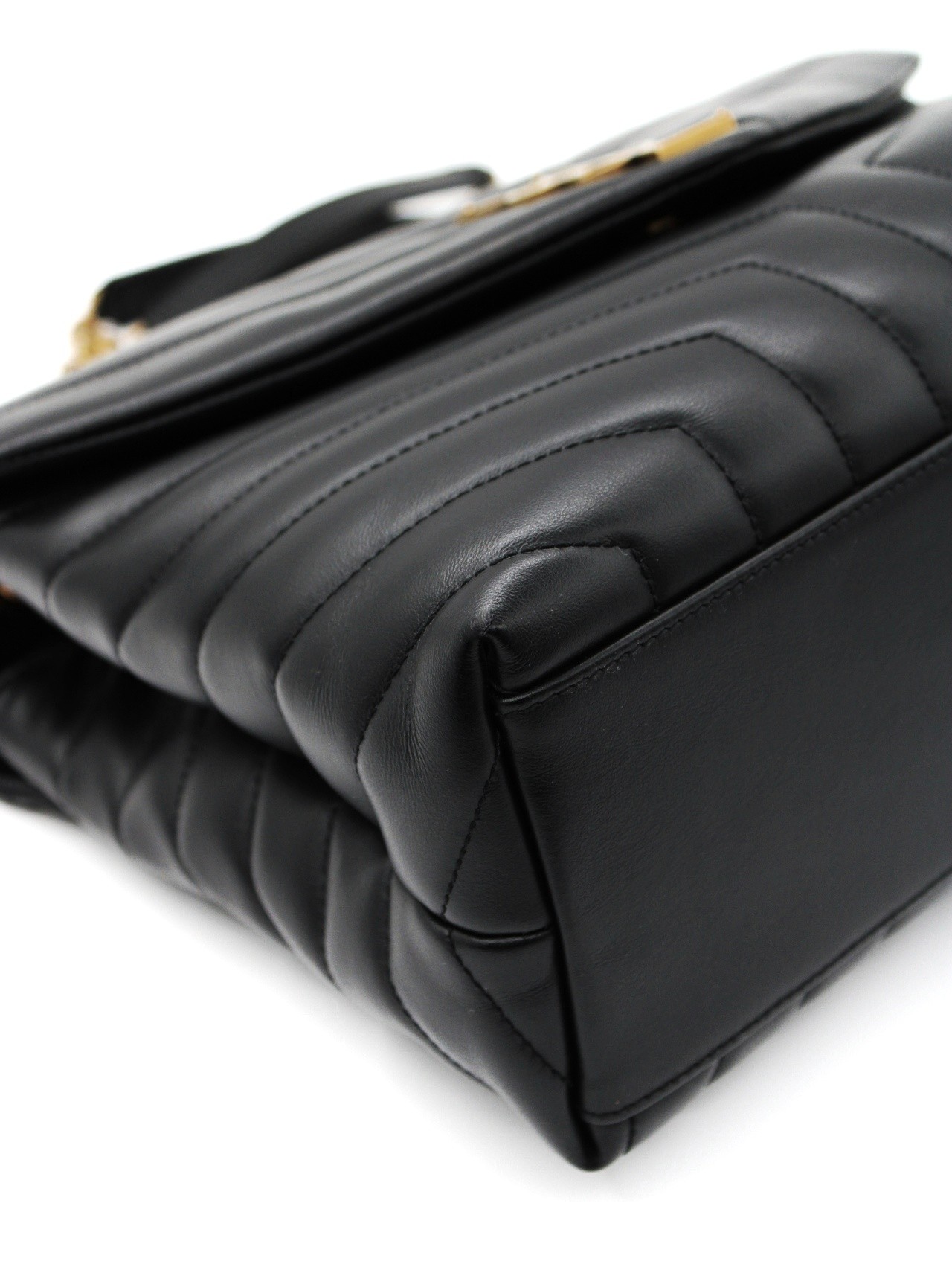 Borsa Saint Laurent LouLou media in pelle nera thumb