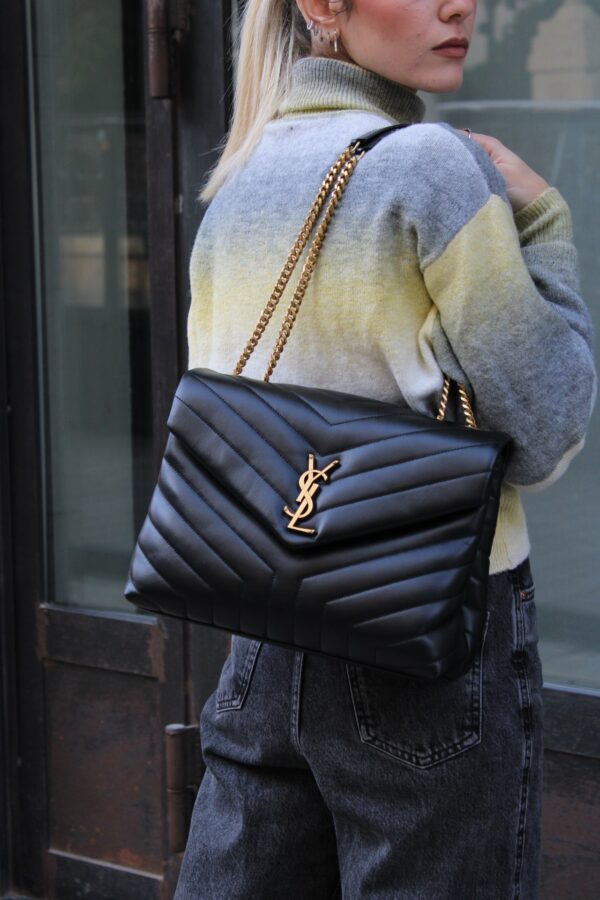 Borsa Saint Laurent LouLou media in pelle nera