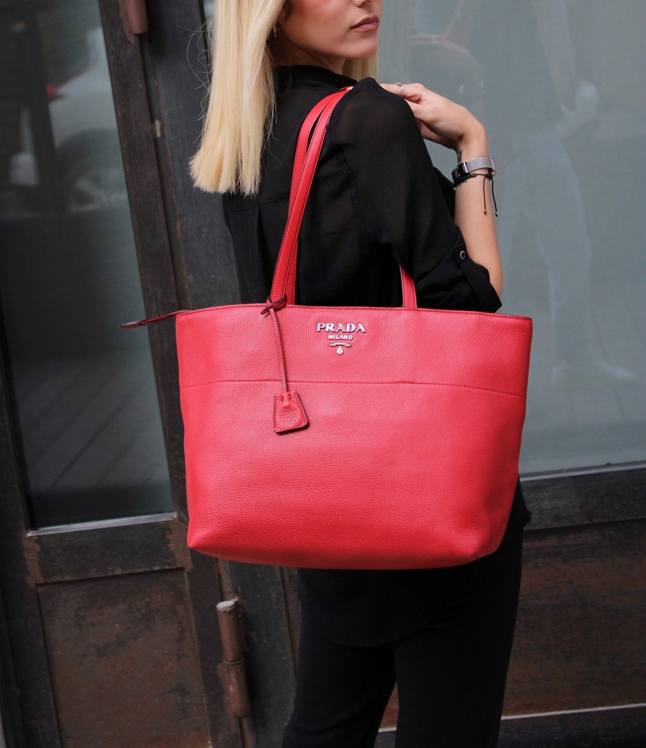 Shopper Prada in pelle rossa thumb
