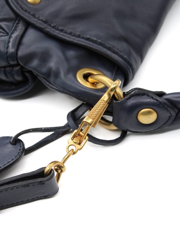 Borsa Miu Miu Coffer in pelle blu