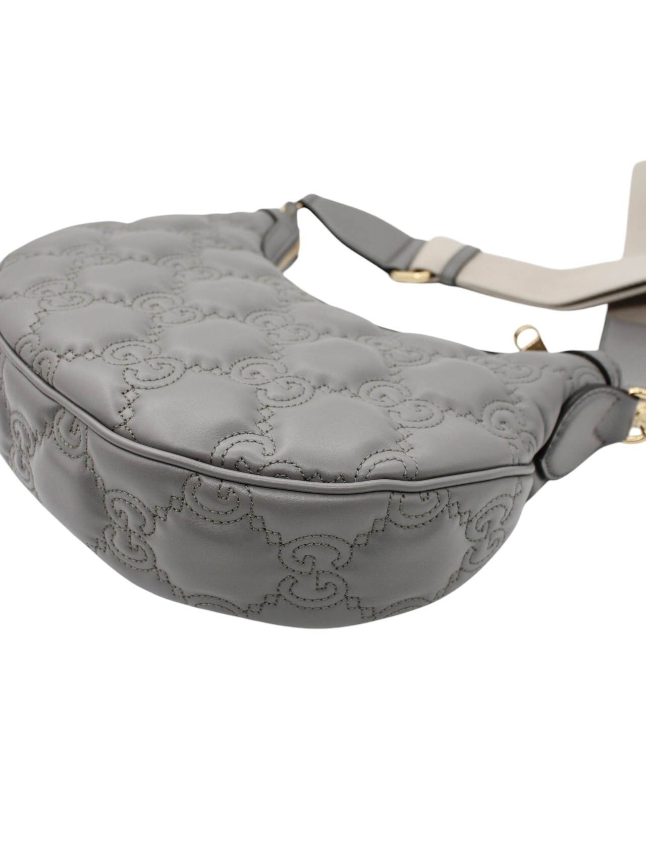 Borsa Gucci GG Matelassé in Pelle Grigia thumb